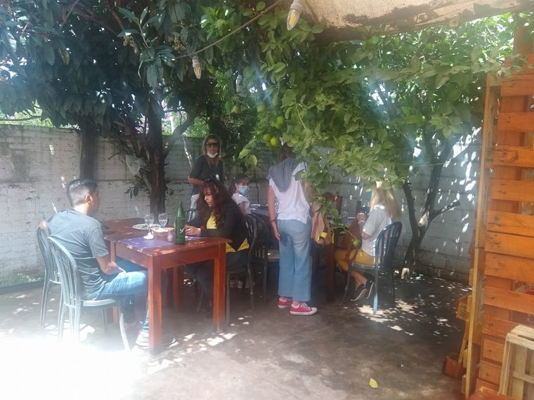 La Casona de Manolo, un restaurante con objetos antiguos