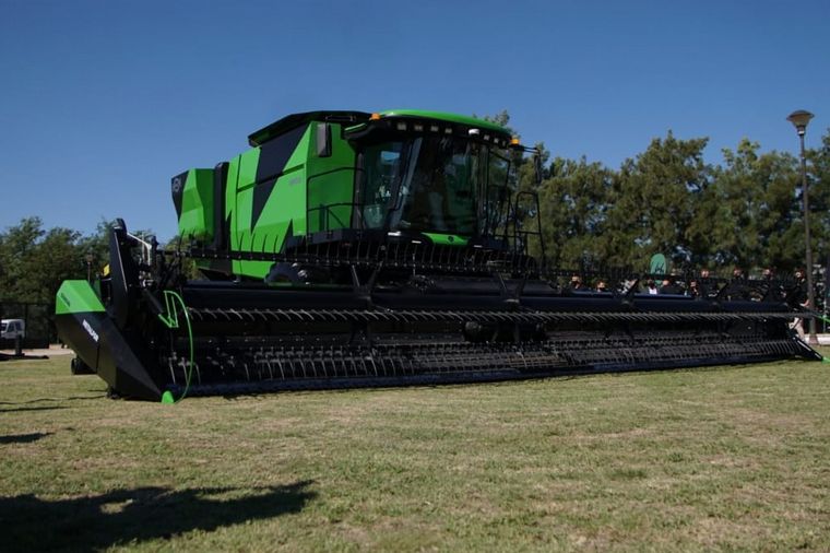 El nuevo modelo Metalfor 2635 cuenta con motor de 350/370 HP.