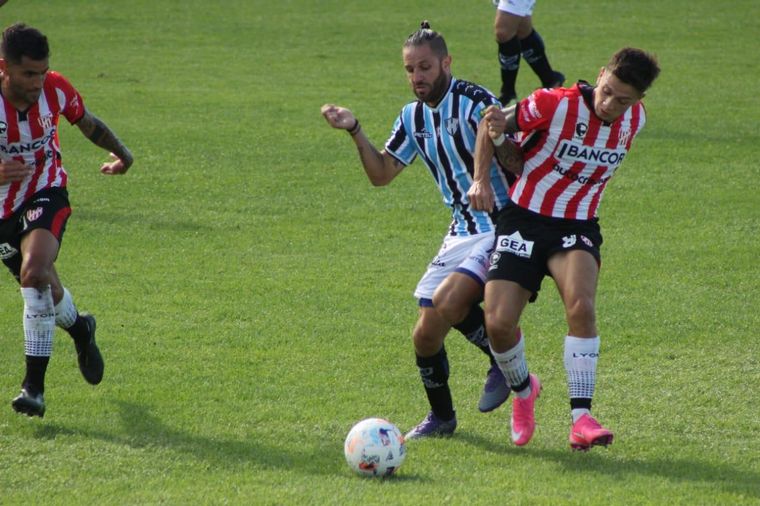Instituto no pudo y cayó ante Almagro por la Zona 2.