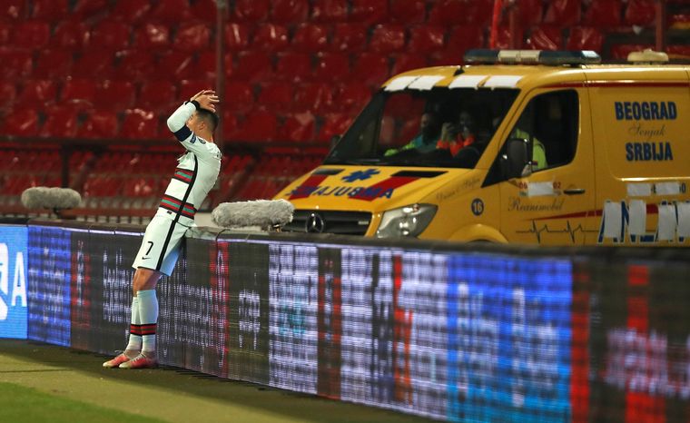 Portugal empató con Serbia y ambos lideran el Grupo A.