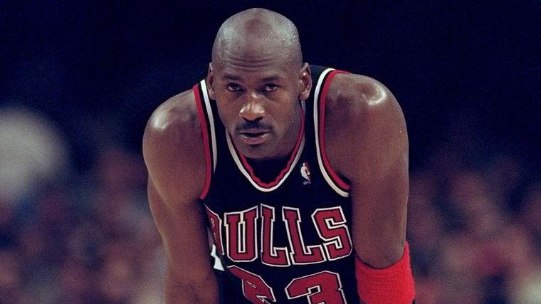 El exbasquetbolista Michael Jordan.