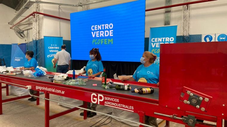Primer Centro Verde productivo de mujeres en Córdoba