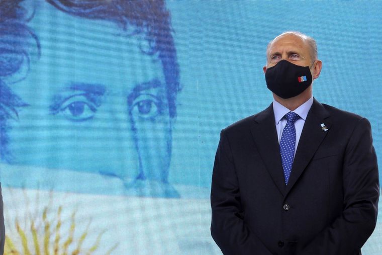 Polémica por vacunación de empleados del Ministerio Cultura de Santa Fe.