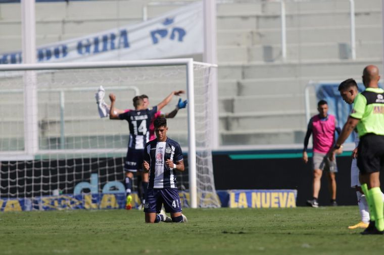 FOTO: Talleres se impuso 3-1 sobre Independiente.