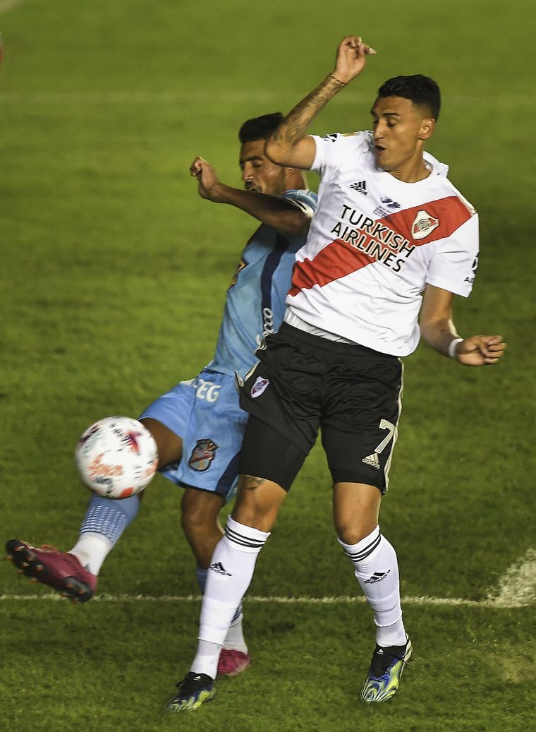 River y Arsenal empatan sin goles al final del primer tiempo