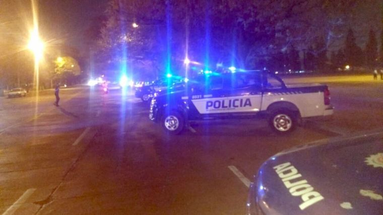 La Policía desactivó más fiestas clandestinas en Córdoba.