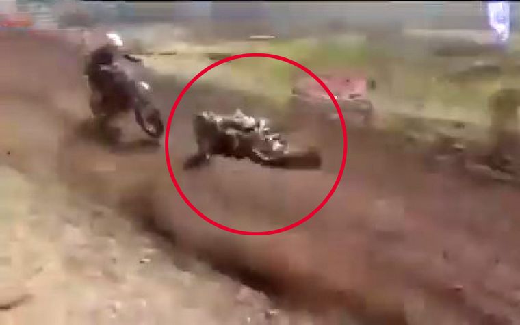 El momento del choque fatal de "Wey" Zapata.