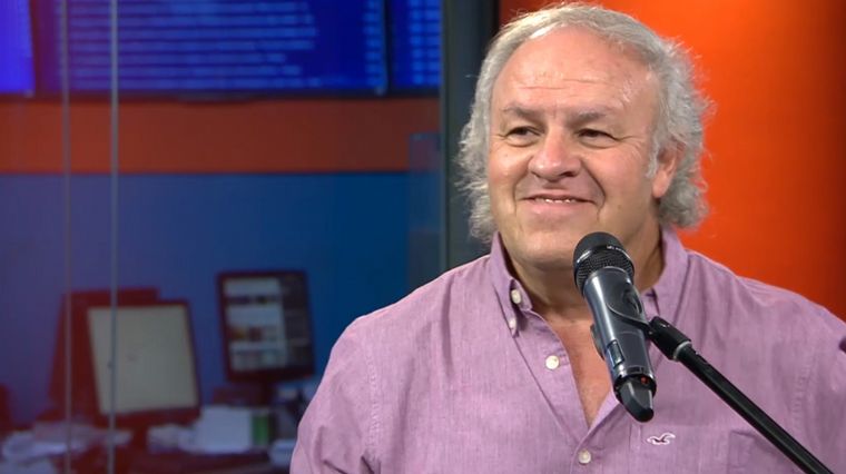 César “Banana" Pueyrredón presenta su canción “Don’t Cry"