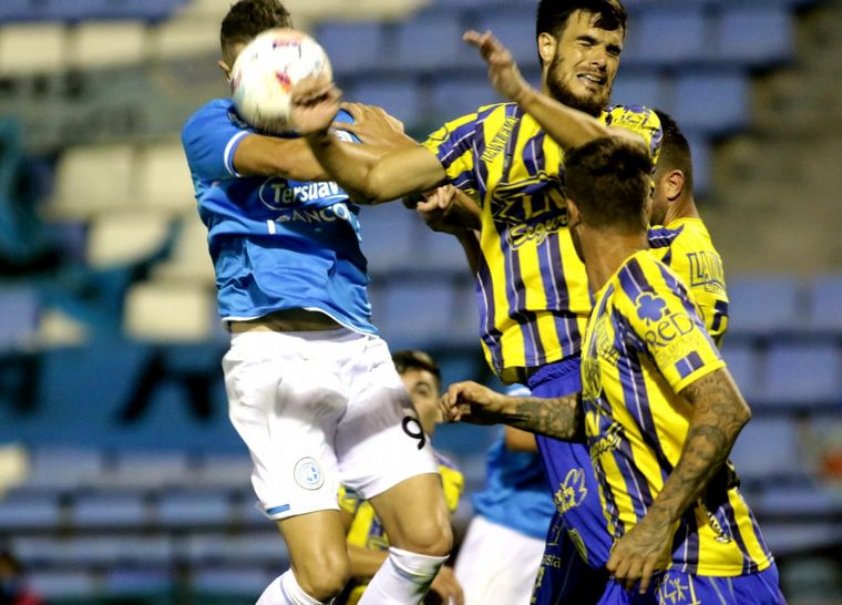 Belgrano y Atlanta empataron 2-2.