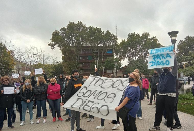 Incidentes en la marcha por el joven que mató a dos ladrones
