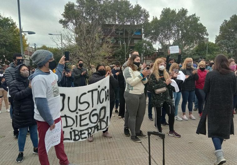 Incidentes en la marcha por el joven que mató a dos ladrones