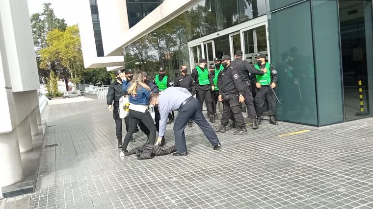 Incidentes en la marcha por el joven que mató a dos ladrones