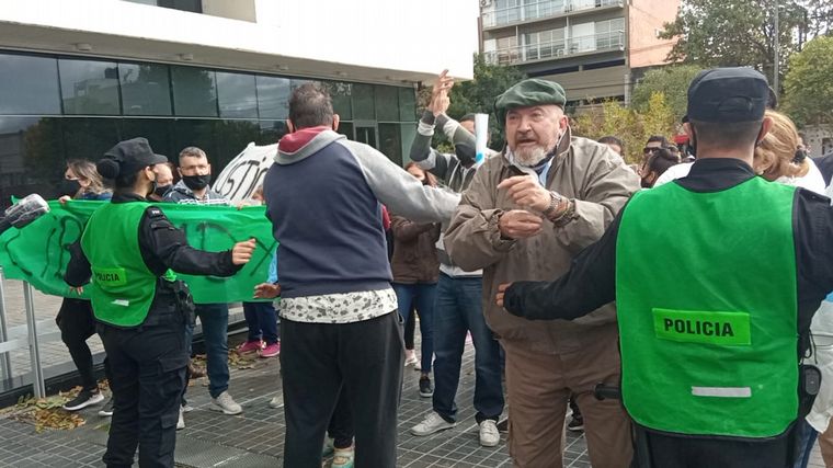 Incidentes en la marcha por el joven que mató a dos ladrones