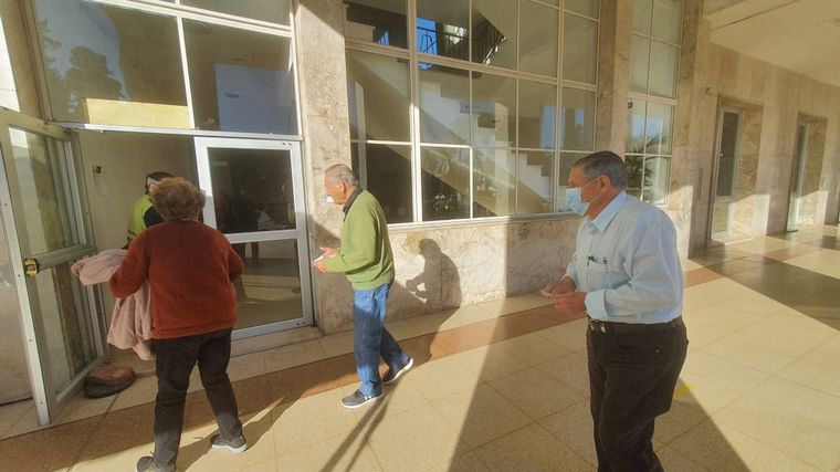 Se interrumpe la vacunación anti Covid en Córdoba