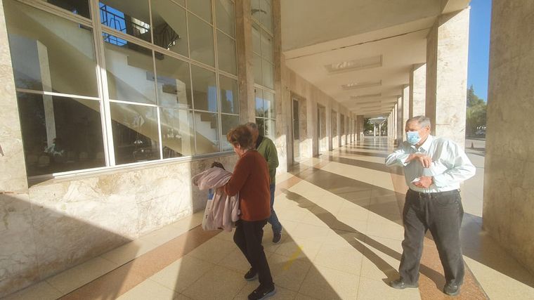 Se interrumpe la vacunación anti Covid en Córdoba