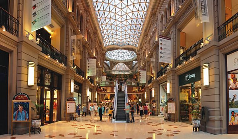 Alberto Fernández anunció el cierre de los shoppings del AMBA hasta el 30 de abril.