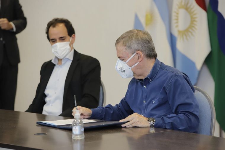 Schiaretti firma convenios con Río Cuarto para obras de infraestructura