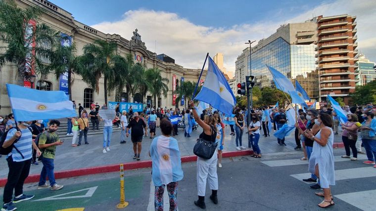 Manifestantes en Córdoba (Foto: Daniel Cáceres).