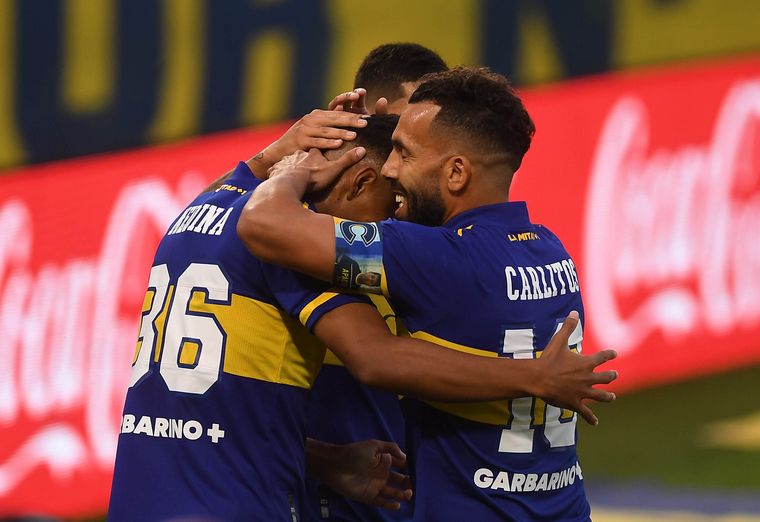 Medina, Villa y Soldano marcaron para el "Xeneize". 