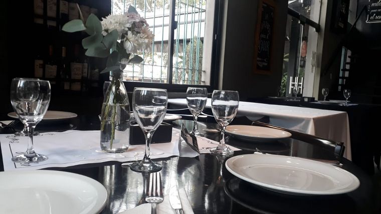 FOTO: Honramos al Malbec en un conocido restaurante de Tucumán
