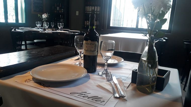 Honramos al Malbec en un conocido restaurante de Tucumán