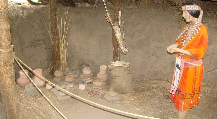 Para construir casas utilizaban piedras semisumergidas en sierras o cuevas como muros
