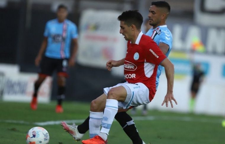 Chacarita le ganó a Belgrano y trepa en la tabla.
