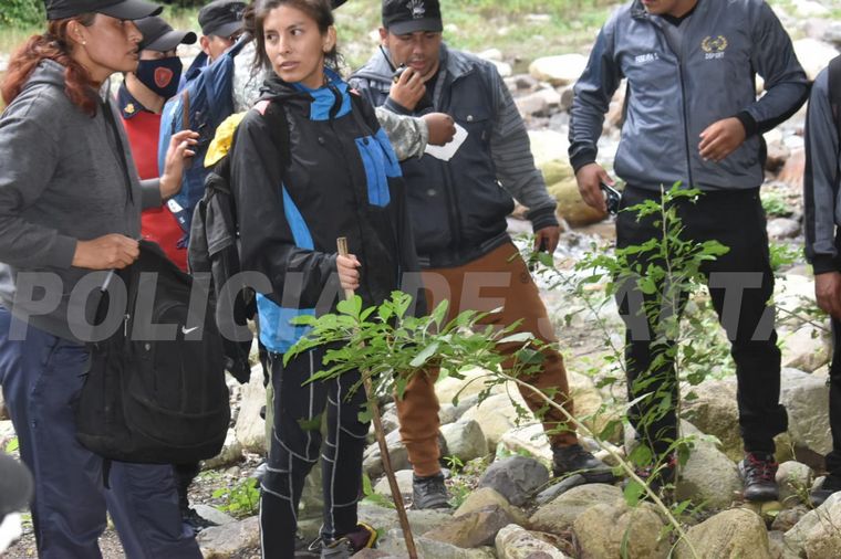 Encontraron con vida a la mujer que era buscada en Salta.