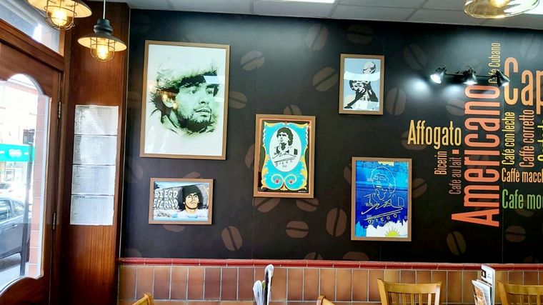 “La mano de D10S”, un restaurante argentino en Inglaterra