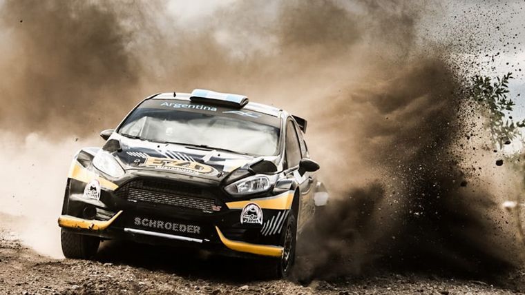 A ritmo de carrera fueron los ensayos de Alonso en La Falda.