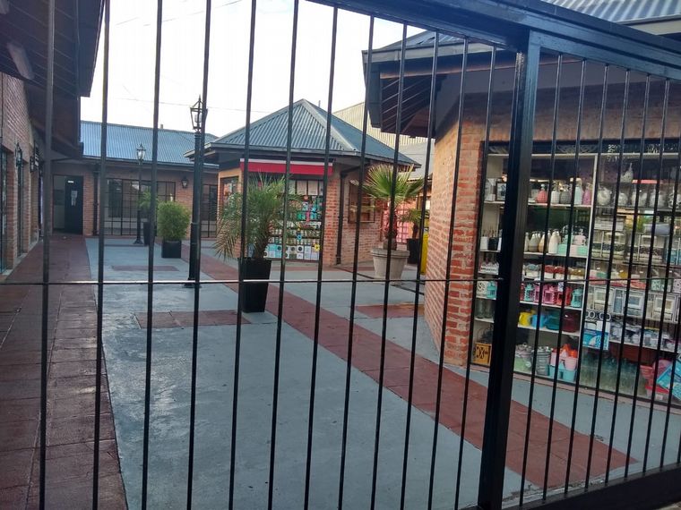 Tigre cierra espacios públicos y comercios a cielo abierto