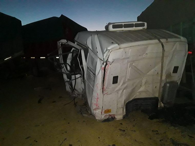AUDIO: Choque múltiple de camiones en Santa Fe: dos muertos y un herido grave