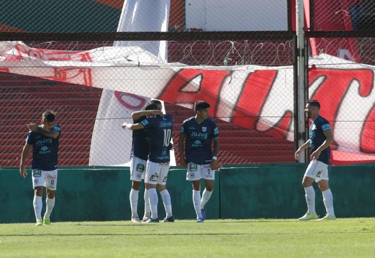 Instituto cayó ante Gimnasia de Jujuy en Alta Córdoba.
