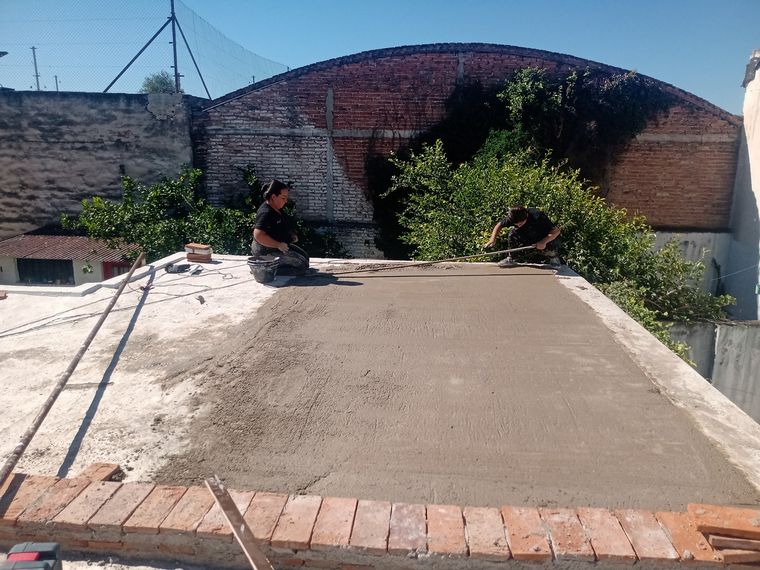 Mujeres en obra: el emprendimiento que rompe estereotipos