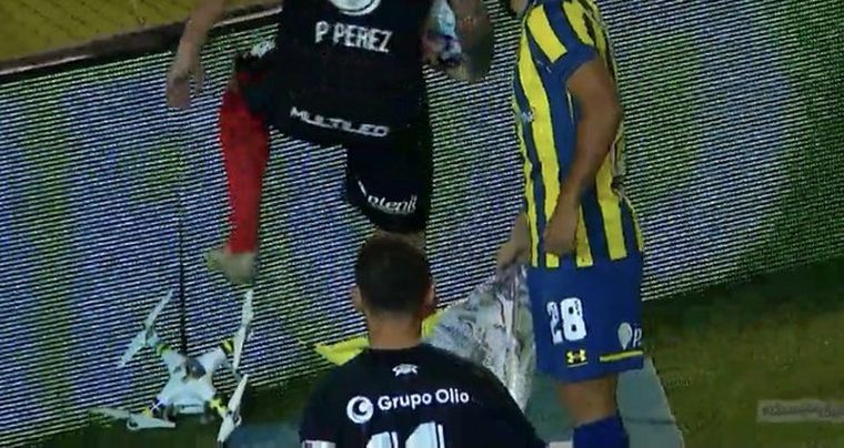 Pablo Pérez destruyó un drone con una burla para Newell's