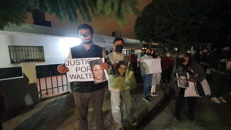 Vecinos de barrio José Hernández también reclaman por más seguridad.