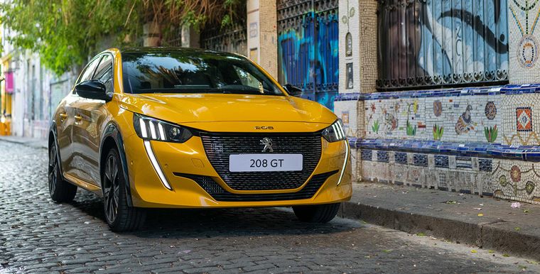 Los nuevos PEUGEOT 208 GT y GT-LINE ya arribaron al país.