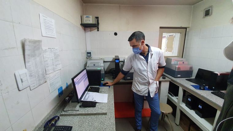 Héroes de la pandemia: Gonzalo Castro, del Laboratorio Central Córdoba