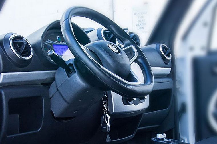 Salió “Tito”, el automóvil eléctrico fabricado en San Luis