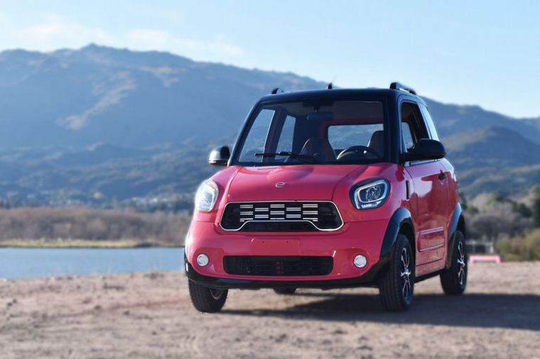 Salió “Tito”, el automóvil eléctrico fabricado en San Luis