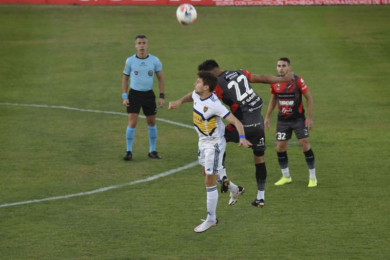 Con un golazo de Torres, Patronato derrotó 1-0 a Boca