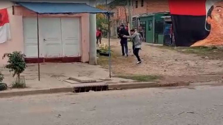 Imagen del enfrentamiento armado en barrio Estanislao López. 