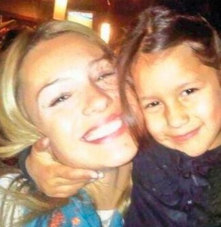 Pampita inauguró una plaza en homenaje a su hija Blanca