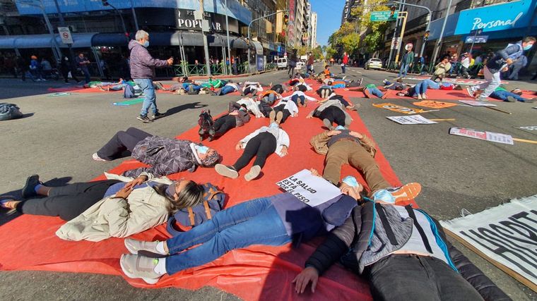 La intervención artística se lleva adelante en Colón y General Paz.