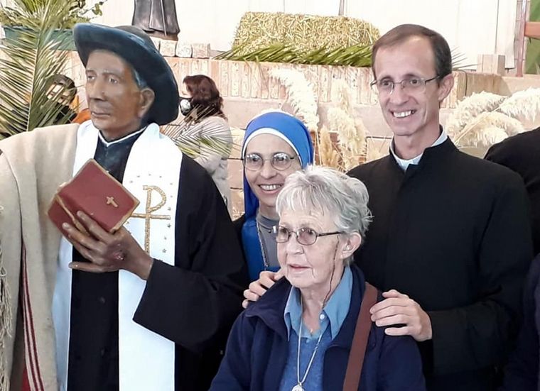 La imagen del cura Brochero llegó a África