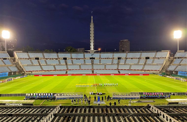 El Centenario de Uruguay albergará las finales de los certámenes continentales.