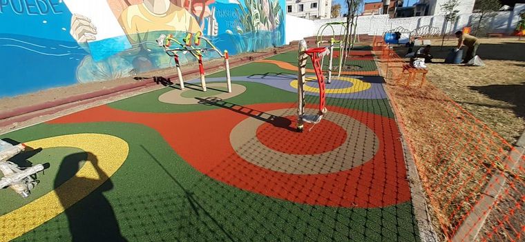 Inauguraron una plaza sobre Pasaje Aguaducho en Alberdi