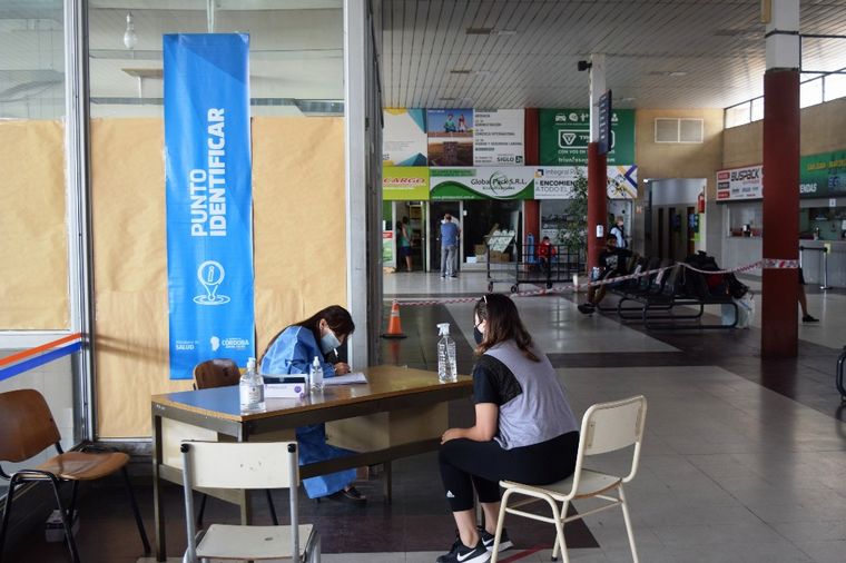 La proporción de altas en relación con el total de casos confirmados es del 91%.