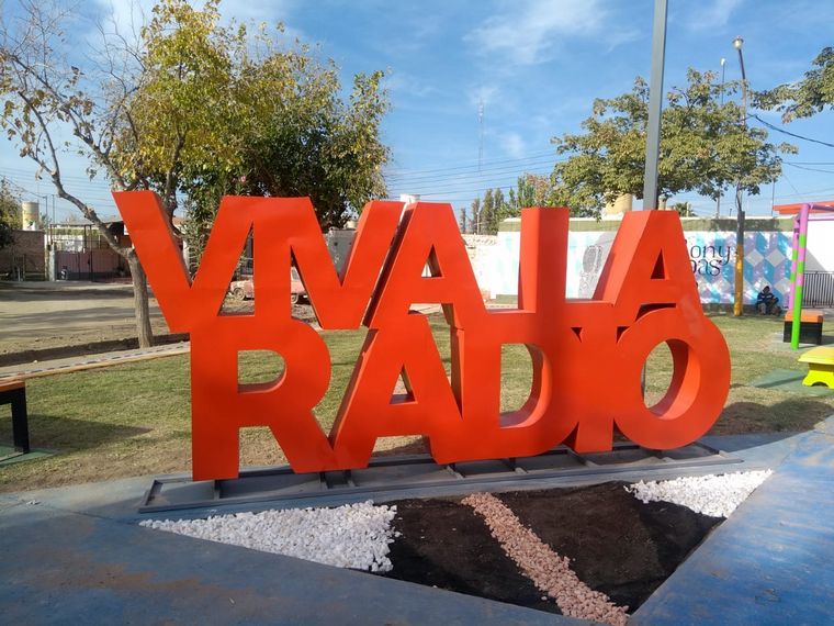 Reinauguran en Caucete una plaza en honor a Rony Vargas