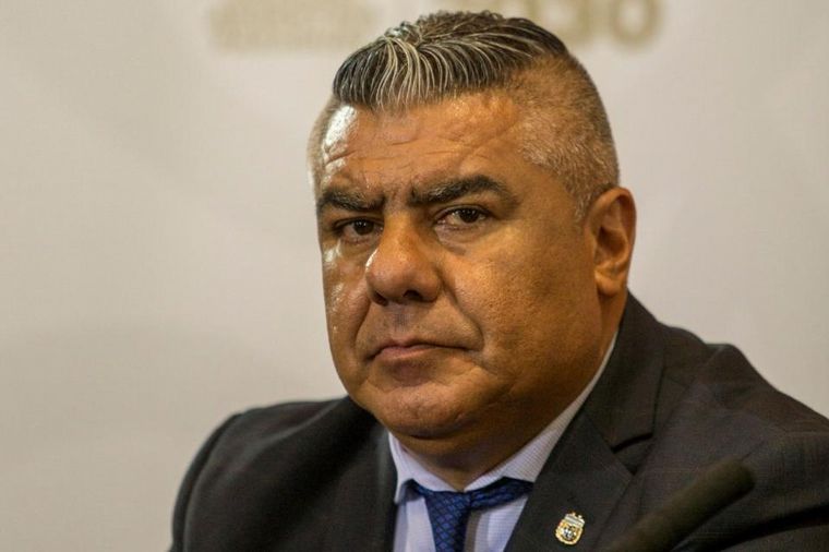 Denuncian al "Chiqui" Tapia por no respetar protocolos